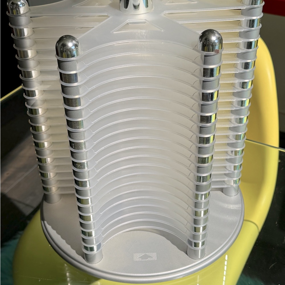 Rare Vintage 90s MCM Space Age Rotating CD Tower Carousel Frosted Acrylic Chrome - Picture 3 of 6